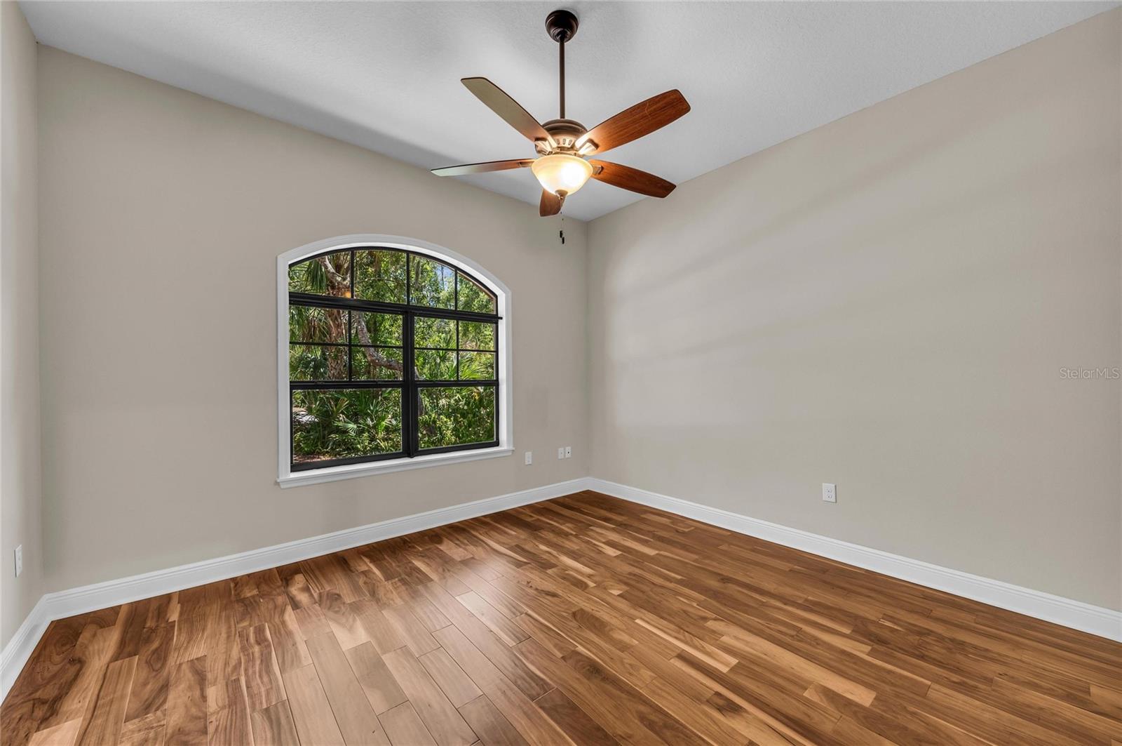 RIVER FOREST - Residential