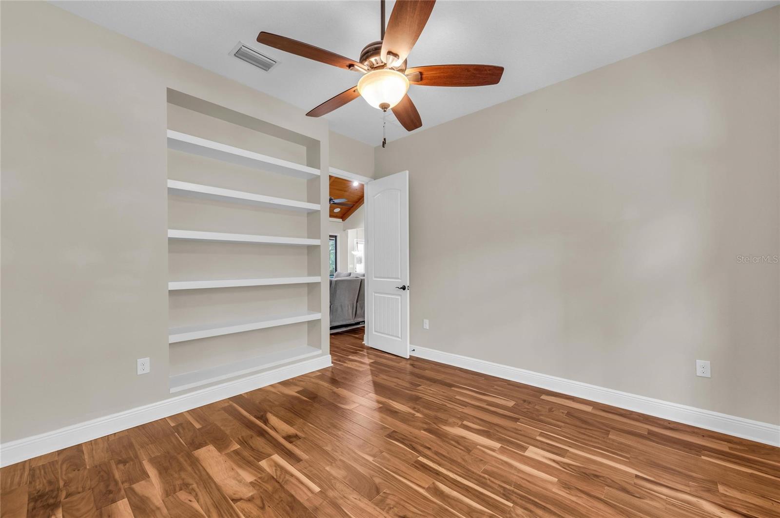 RIVER FOREST - Residential