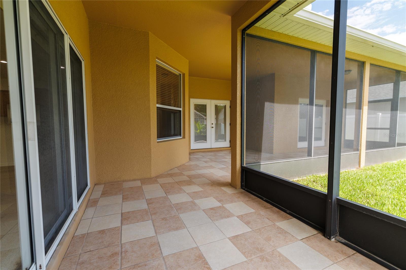 WINTER GARDEN TRLS 01-3 - Residential