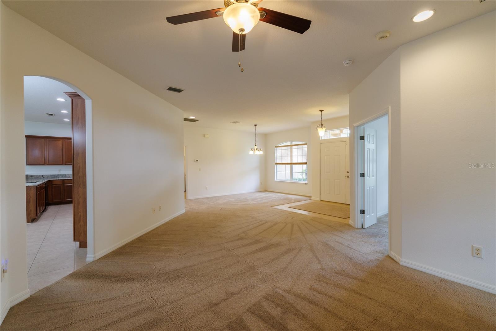 WINTER GARDEN TRLS 01-3 - Residential