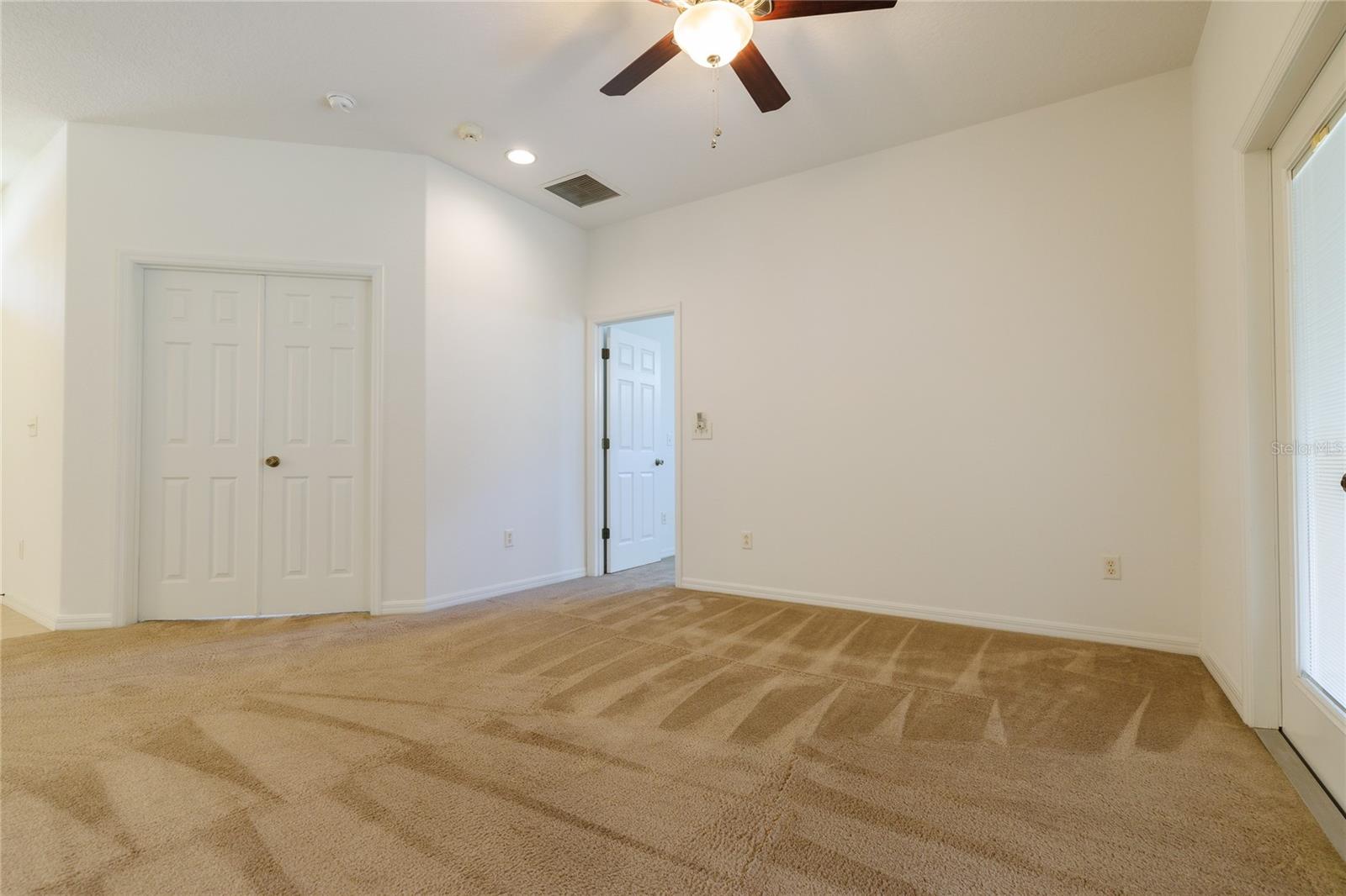 WINTER GARDEN TRLS 01-3 - Residential