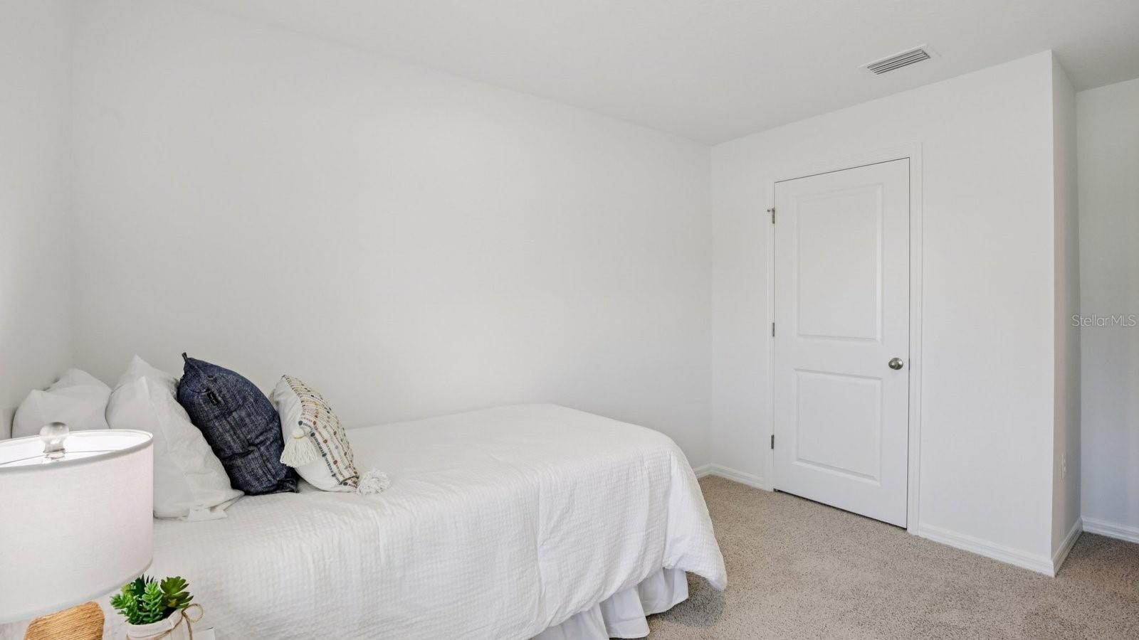HOLLOWAY LANDING - Residential