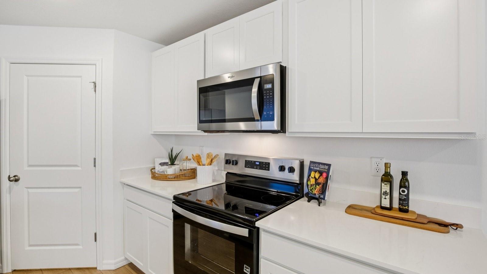 HOLLOWAY LANDING - Residential