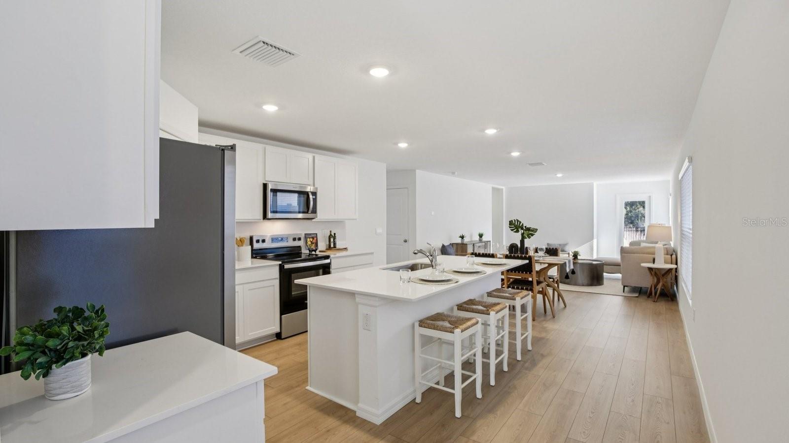 HOLLOWAY LANDING - Residential