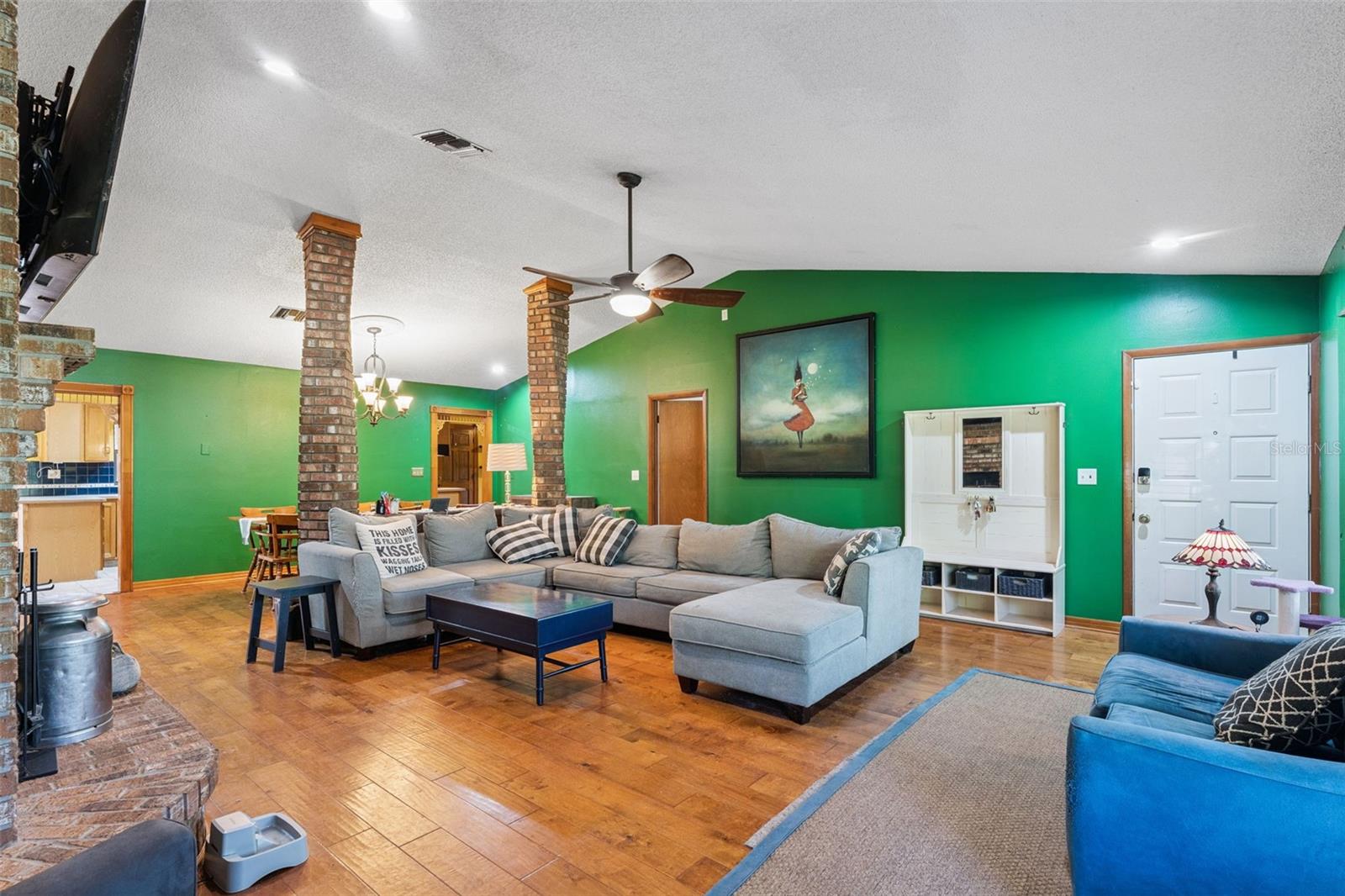 TRAILS OF MONTVERDE SUB - Residential