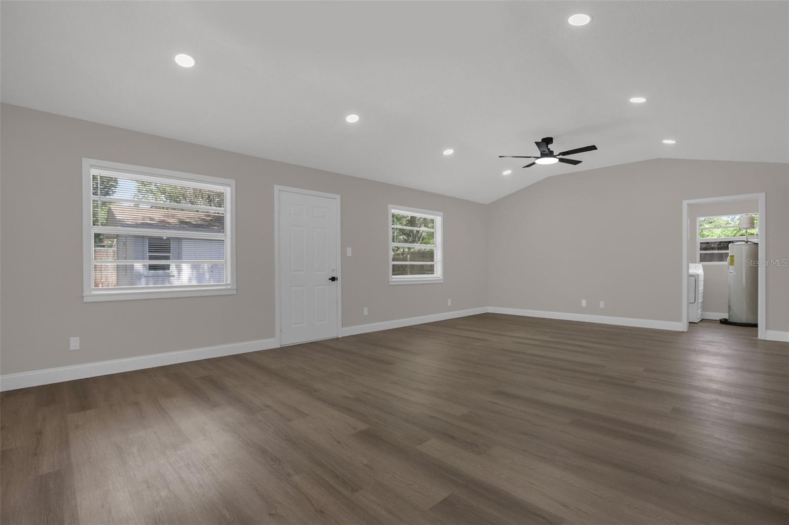 WALKERS ADD TO ALTAMONTE SPGS 2 - Residential