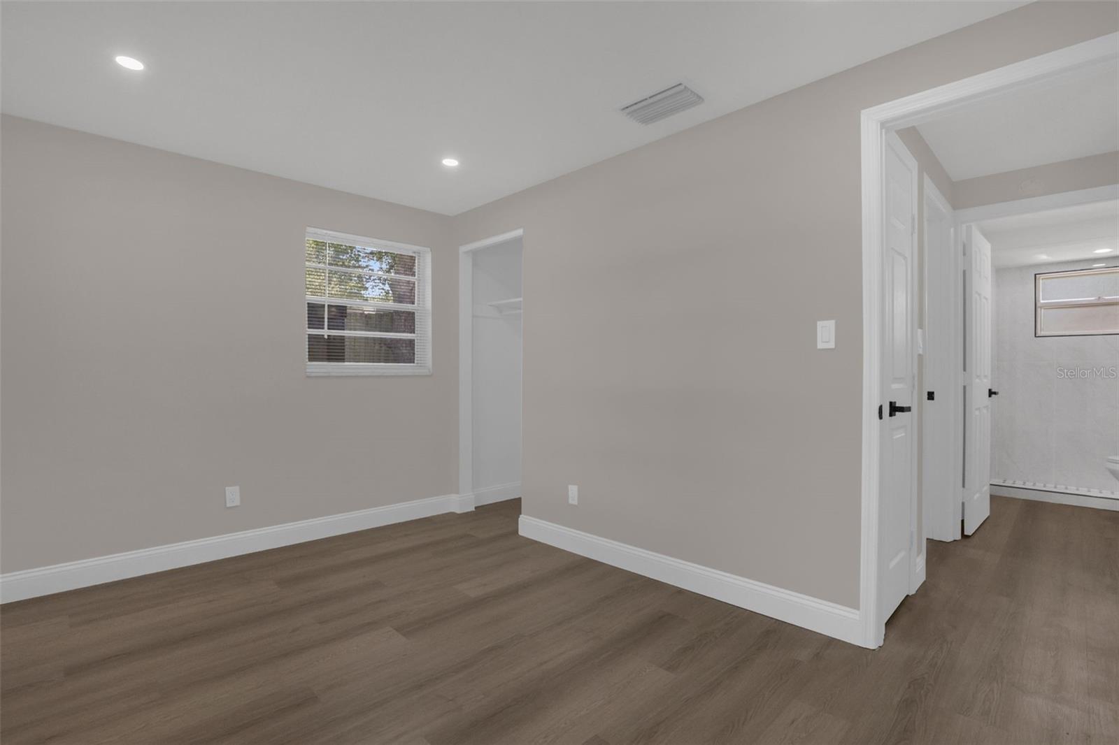 WALKERS ADD TO ALTAMONTE SPGS 2 - Residential