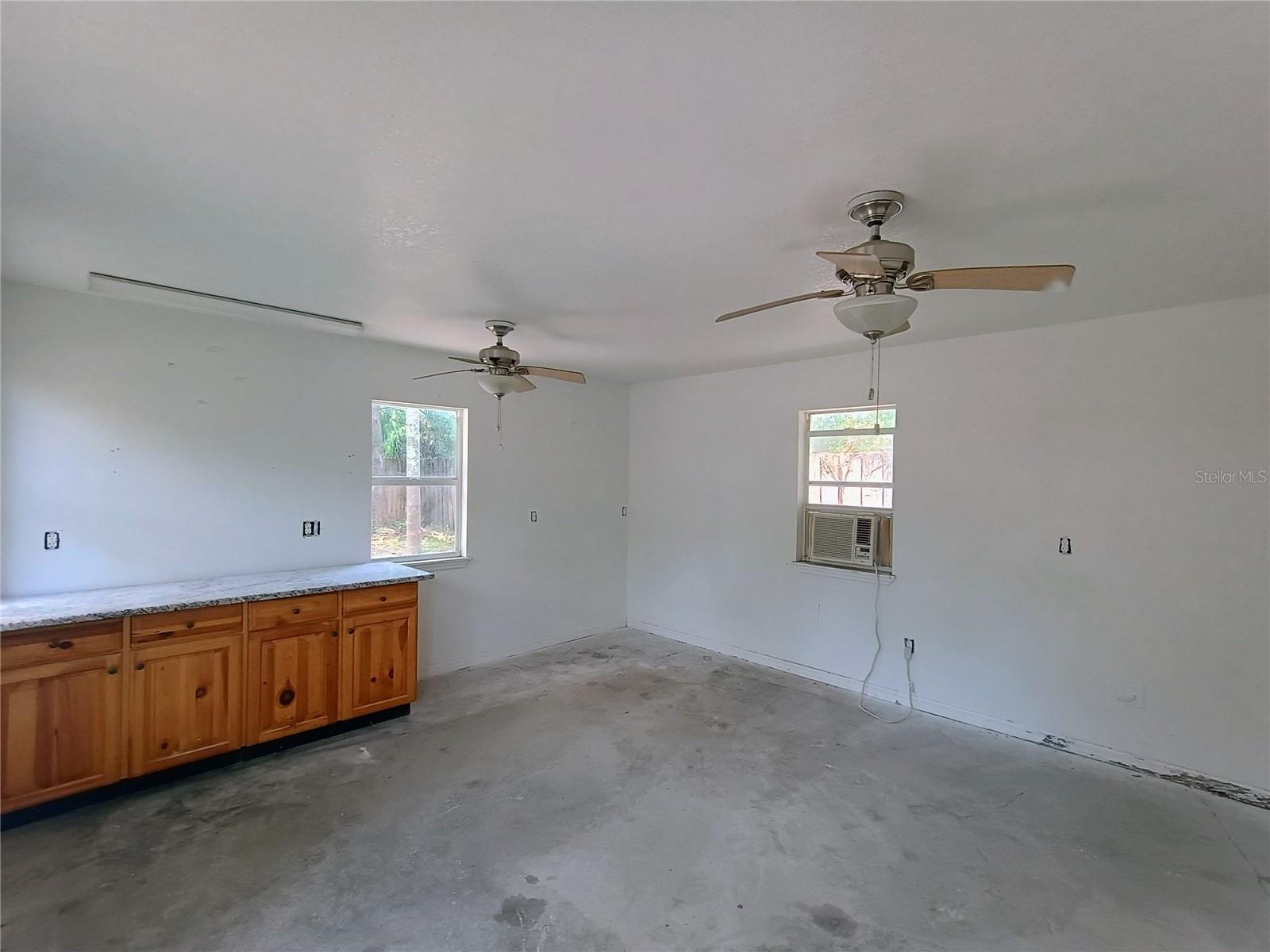 WALKERS ADD TO ALTAMONTE SPGS 2 - Residential