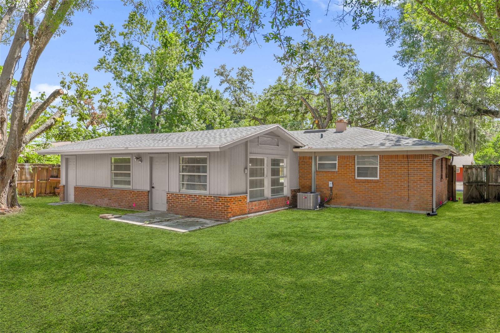 WALKERS ADD TO ALTAMONTE SPGS 2 - Residential