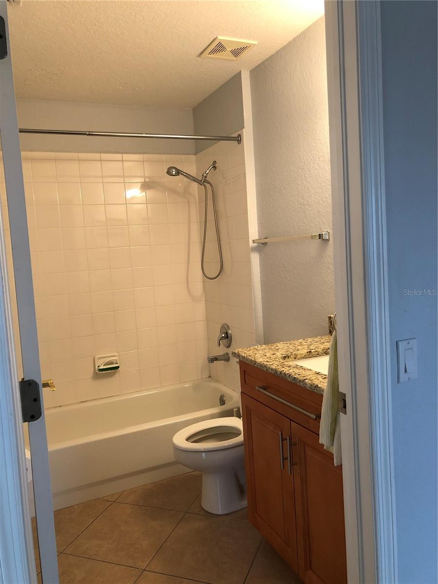WATERFORD PH I - Residential Lease