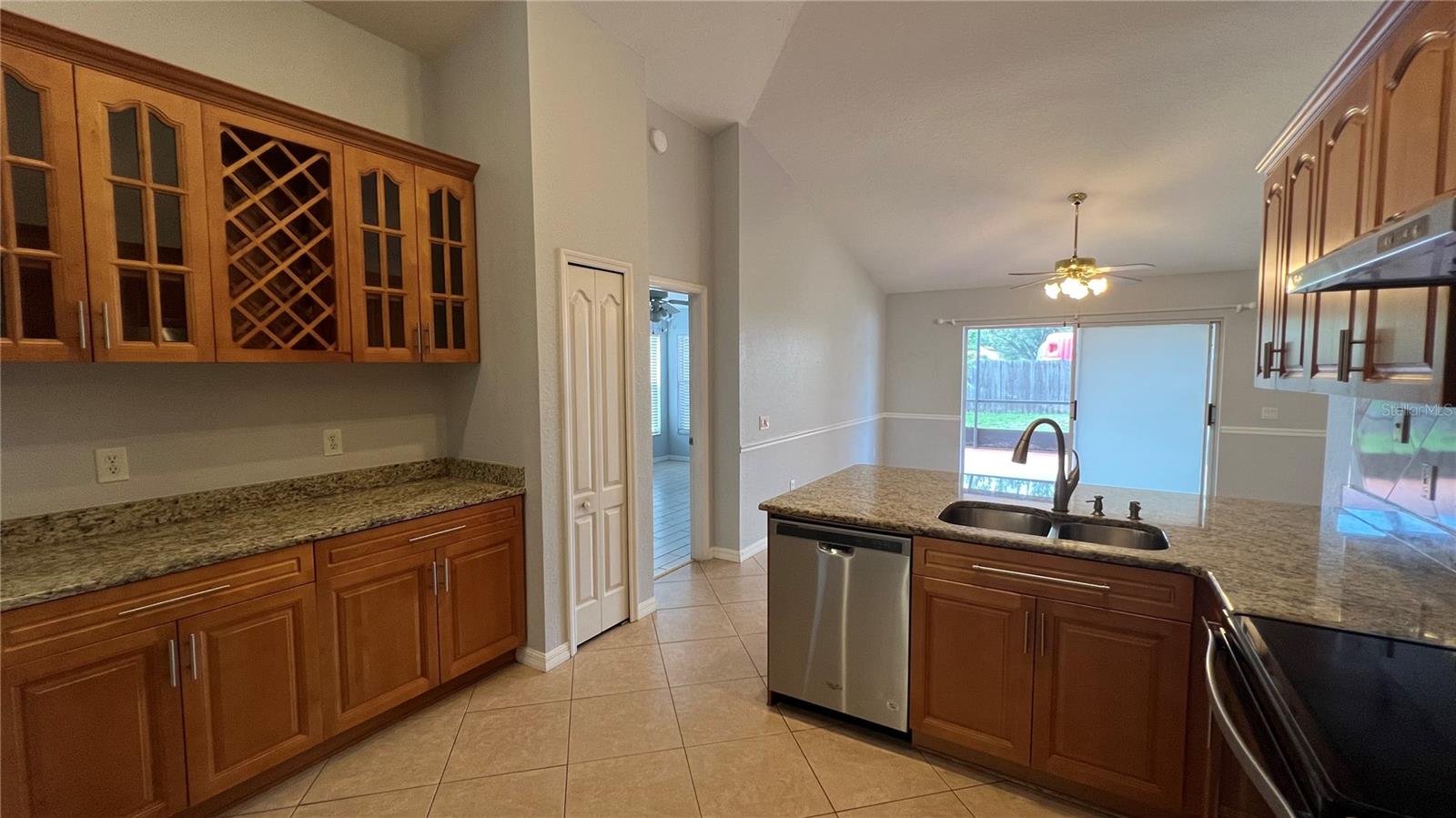 WATERFORD PH I - Residential Lease