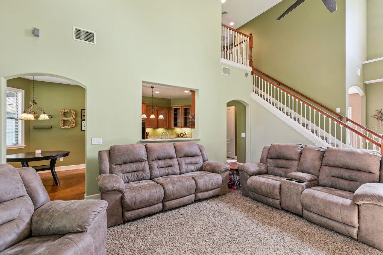 MICHIGAN ACRES - Residential