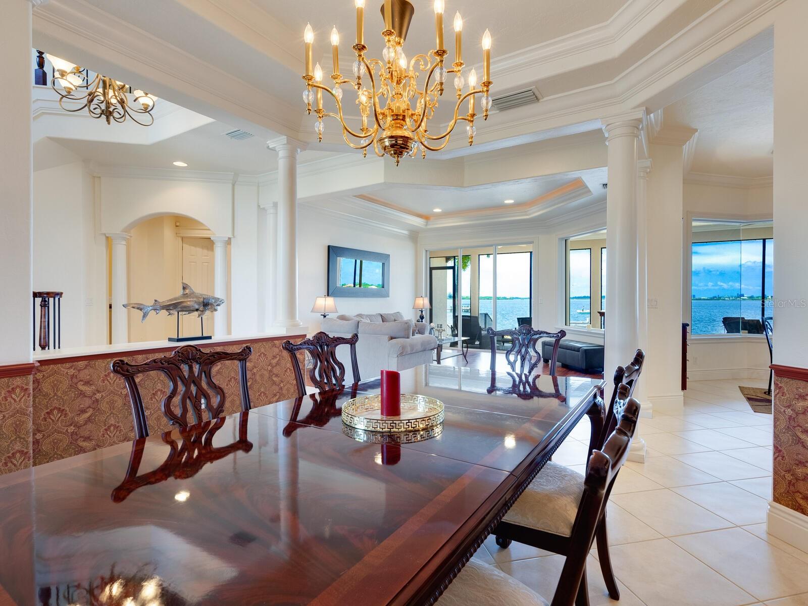 SOUTHPOINTE SHORES - Residential