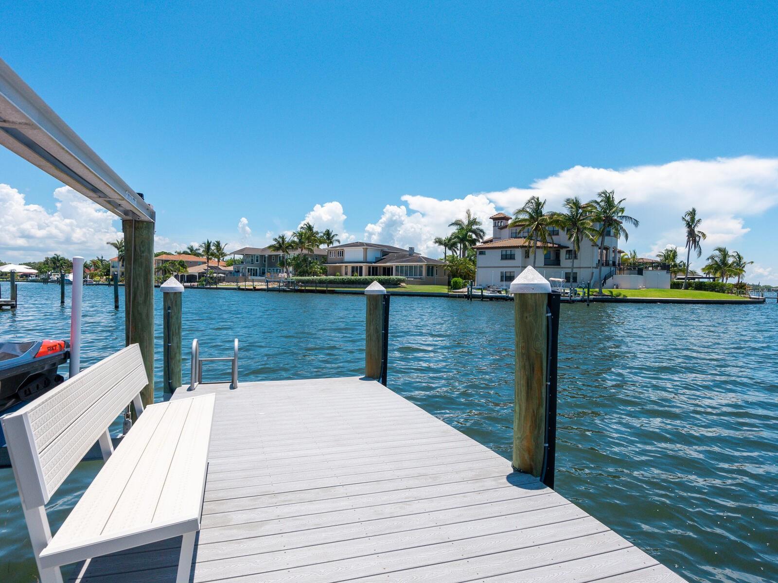 SOUTHPOINTE SHORES - Residential