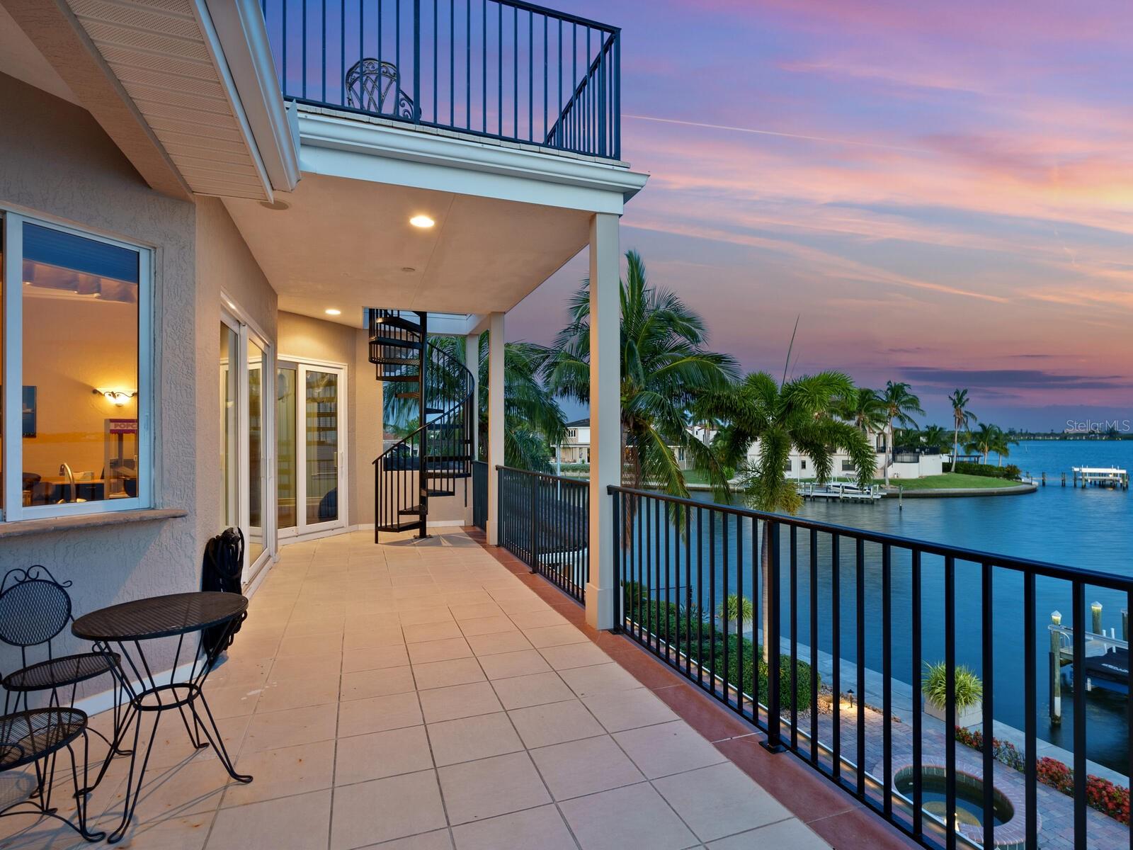 SOUTHPOINTE SHORES - Residential