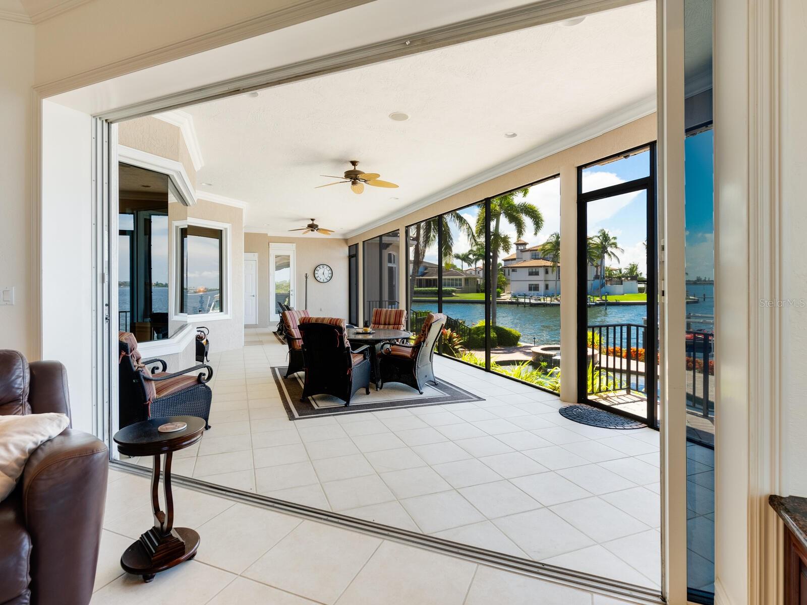 SOUTHPOINTE SHORES - Residential