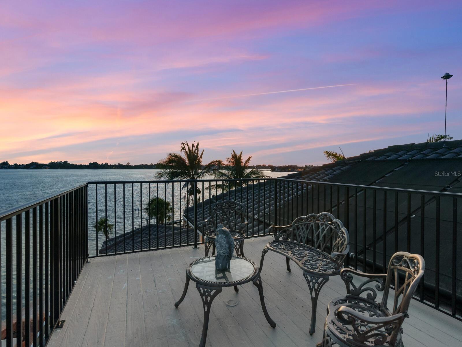 SOUTHPOINTE SHORES - Residential