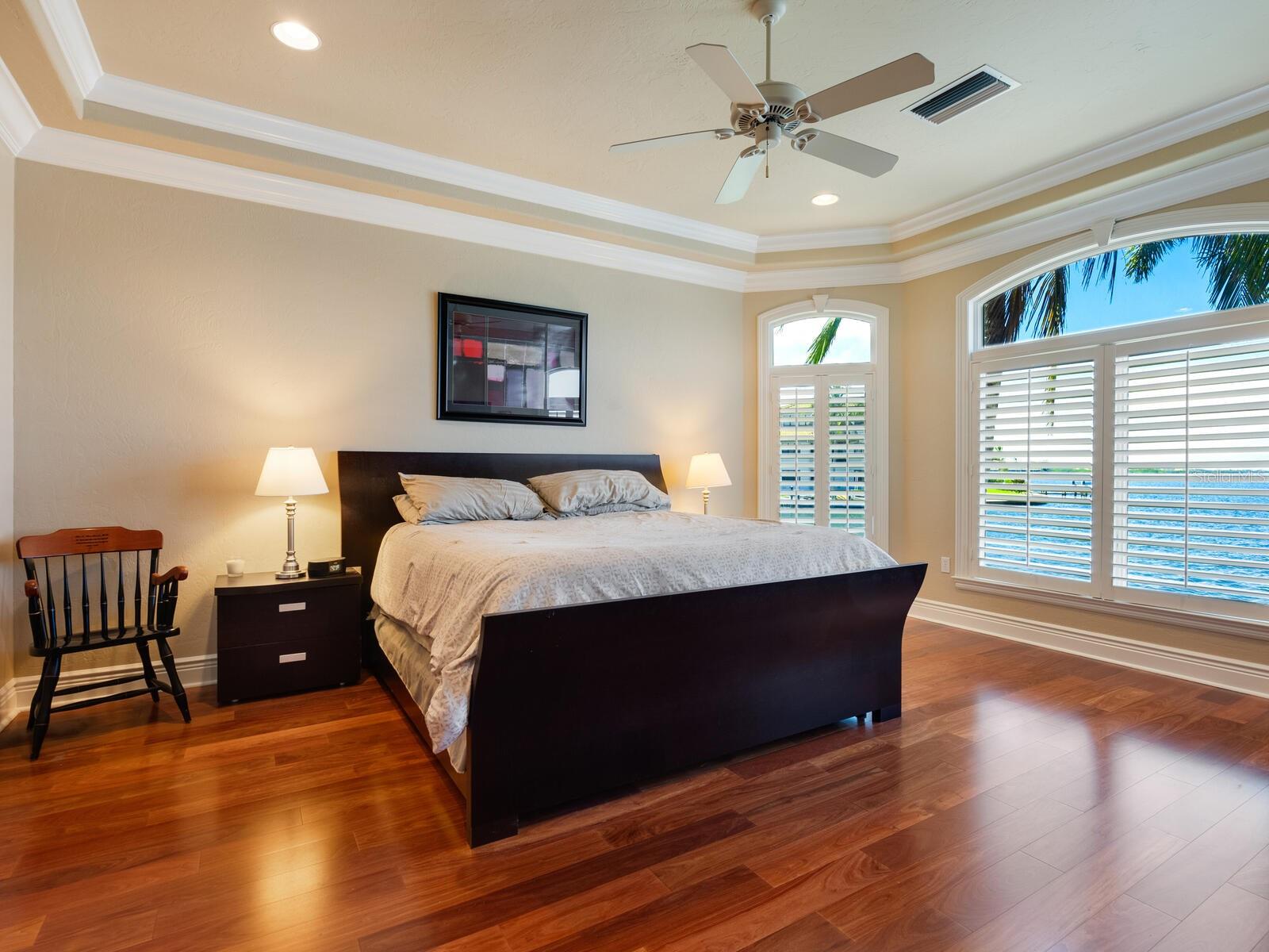 SOUTHPOINTE SHORES - Residential