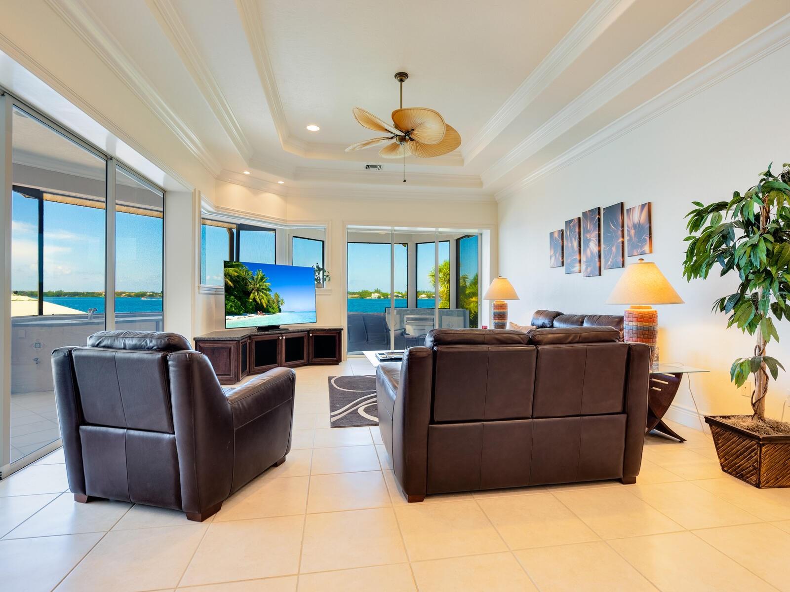 SOUTHPOINTE SHORES - Residential