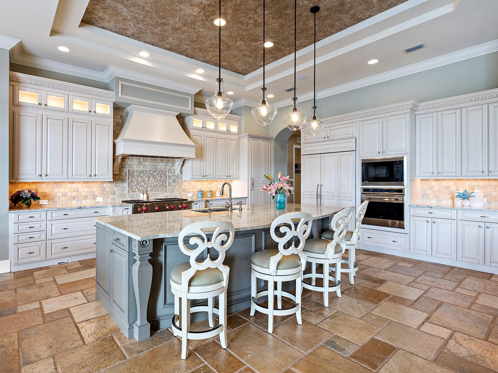 COUNTRY CLUB EAST AT LAKEWD RNCH PP - Residential
