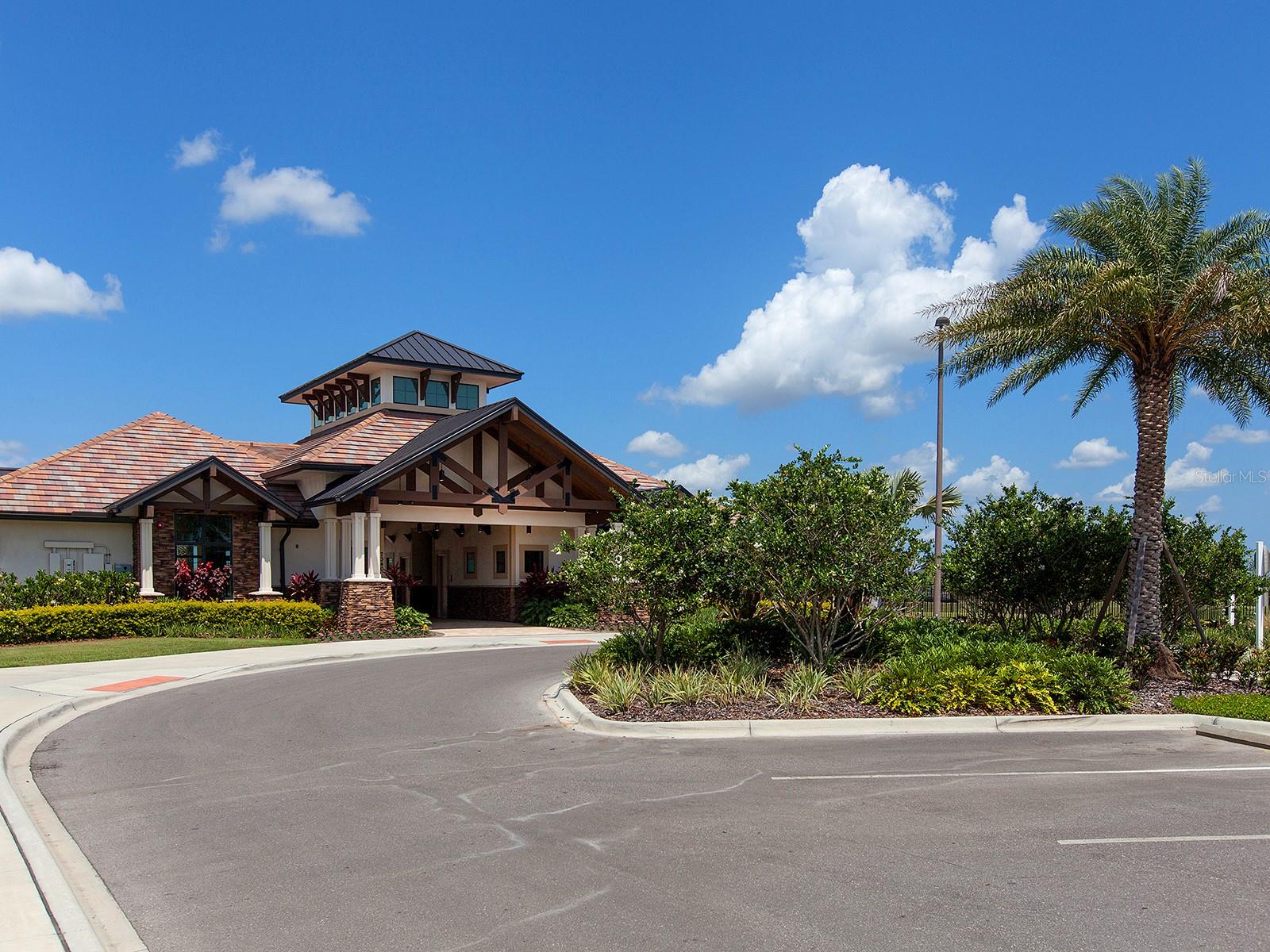 COUNTRY CLUB EAST AT LAKEWD RNCH PP - Residential