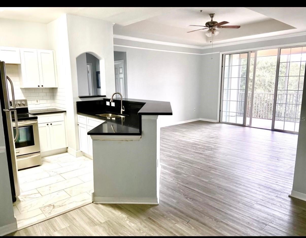 HAMPTONS/METROWEST - Residential