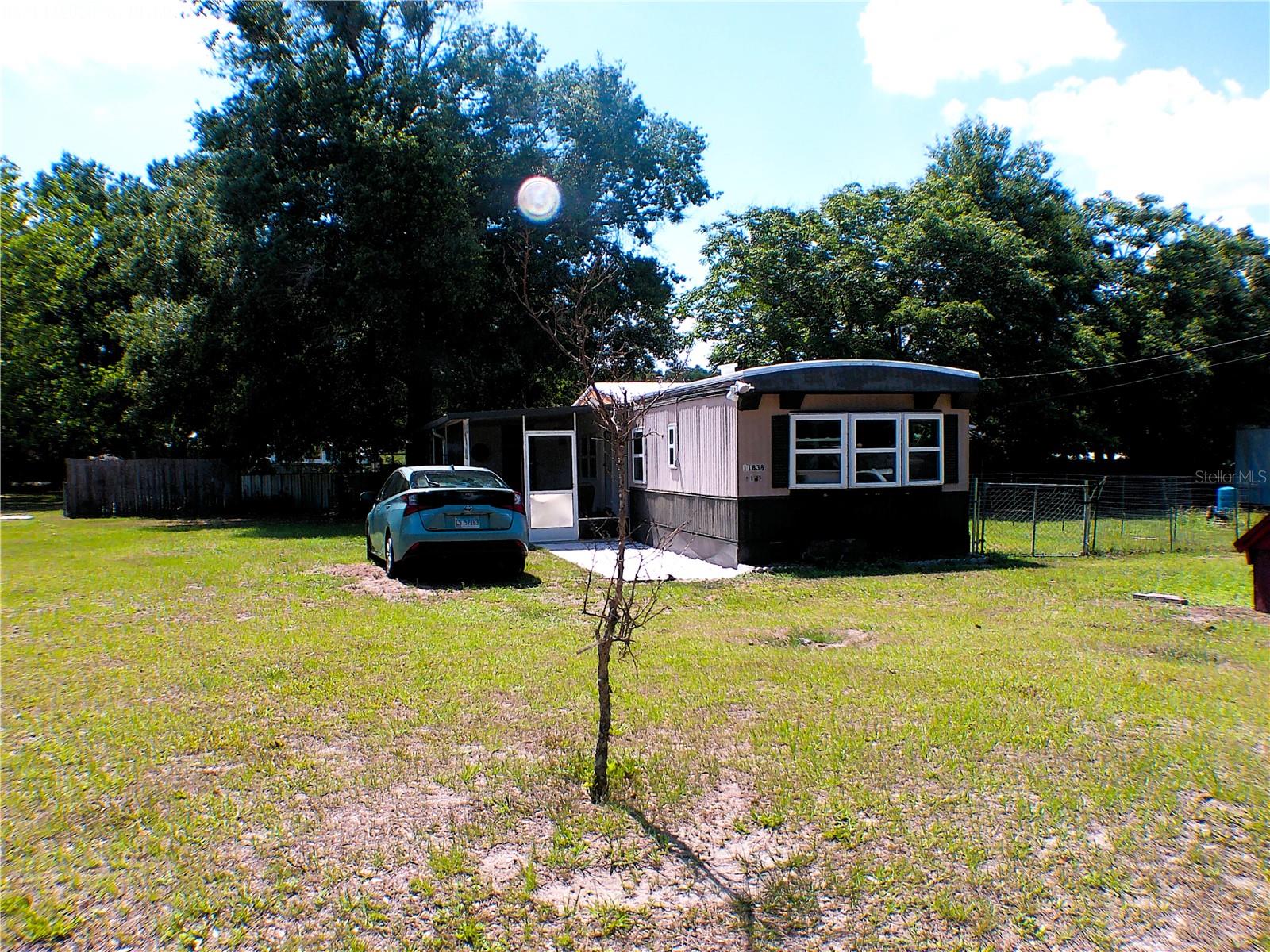 SMITH LAKE VILLAGE - Residential