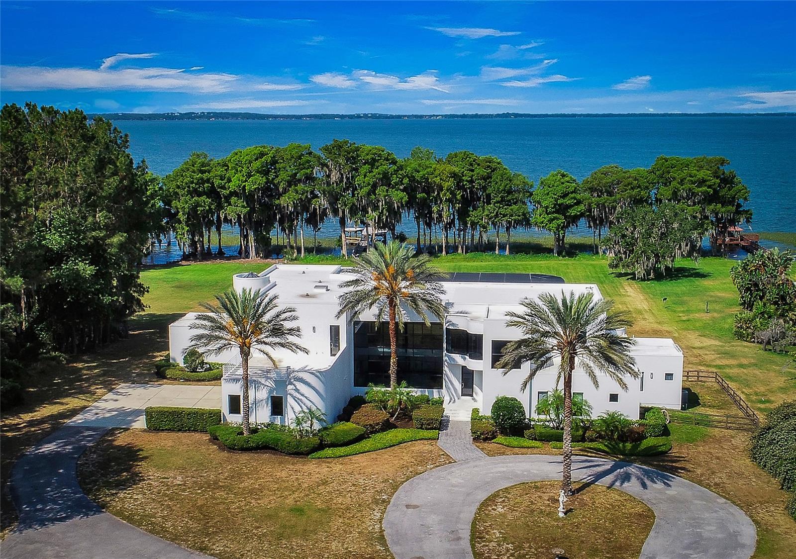 LAKE HARRIS HIGHLANDS SUB - Residential
