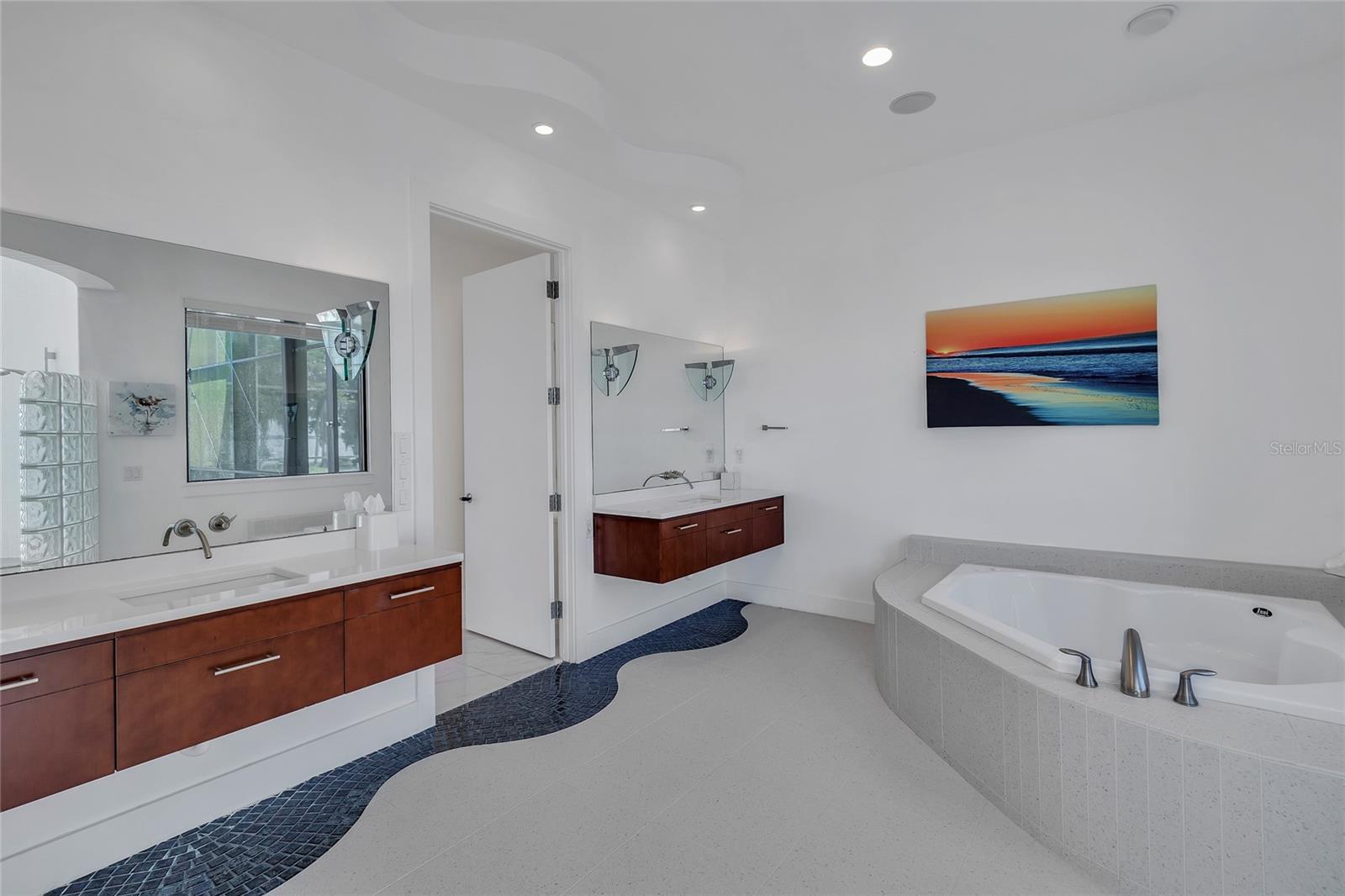 LAKE HARRIS HIGHLANDS SUB - Residential