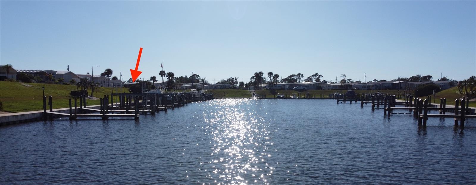 COUNTRY CLUB ESTATES - Residential