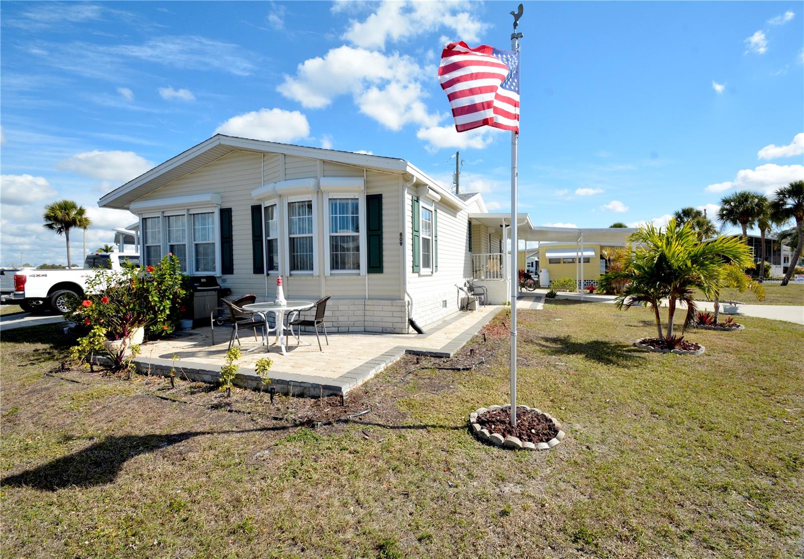 Boaters will enjoy this large home built in 2005 in Country Club Estates on Venice Island! 2 bedroom, 2 bath. Featuring crown molding a large
master bedroom (16'x13’) with 2 closets. Enjoy cooking in a large kitchen. From your living room you can take in the beautiful view of the boats
docked across the street in the community’s private harbor on the Intracoastal Waterway. Docking space for your own boat is available for rent
from the HOA. This home also features storm shutters that are easy to roll down & up. Quality construction and stylish design is offered turnkey.
seasonal lease in place until April, 2027, buyer can assume the lease.