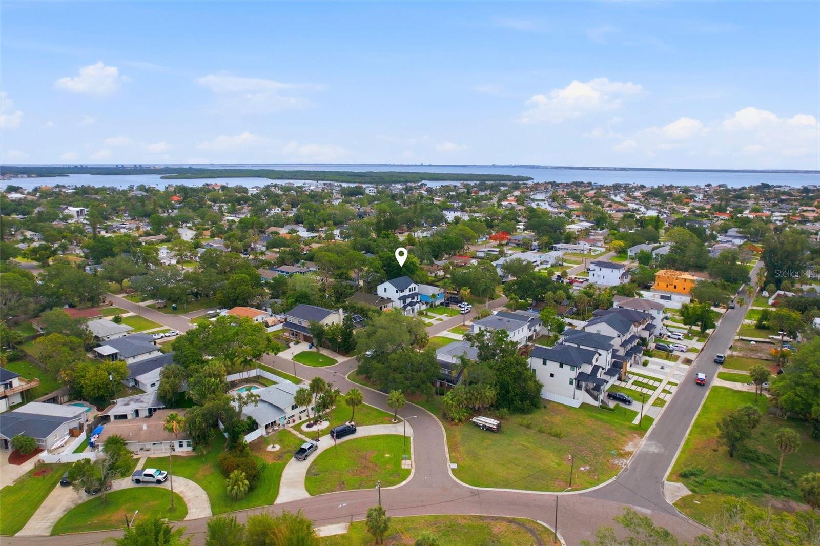 SHOREACRES CENTER - Residential