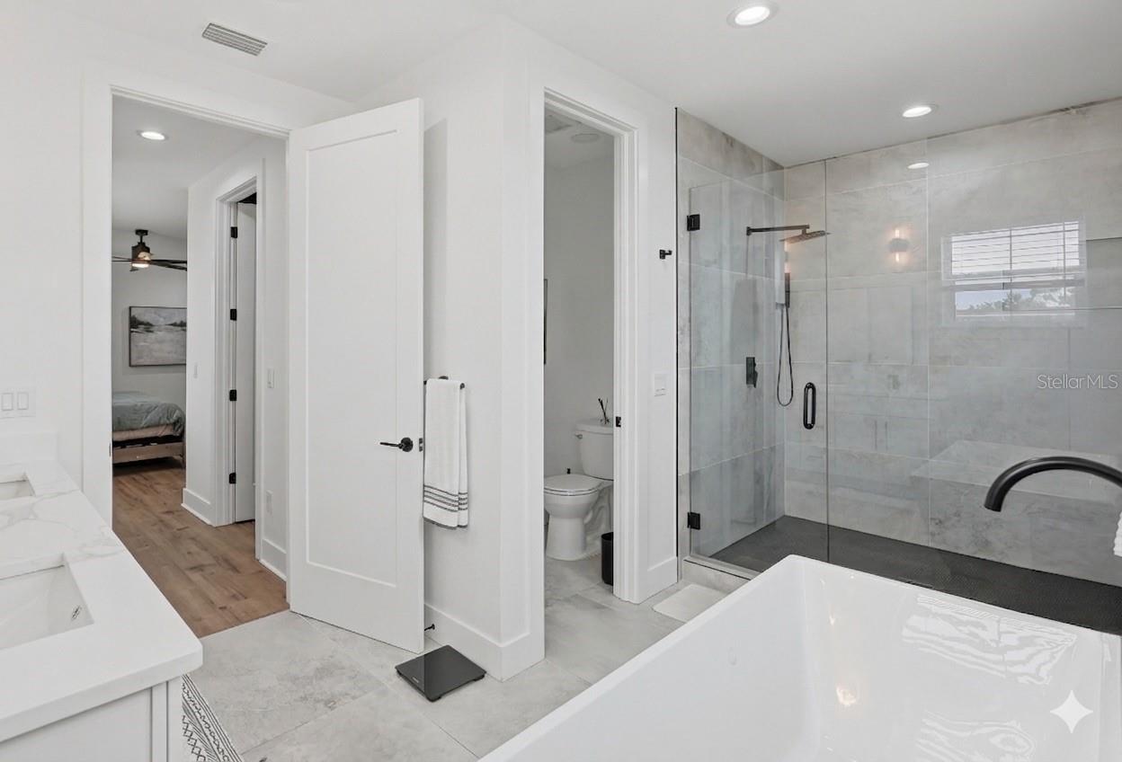 SHOREACRES CENTER - Residential
