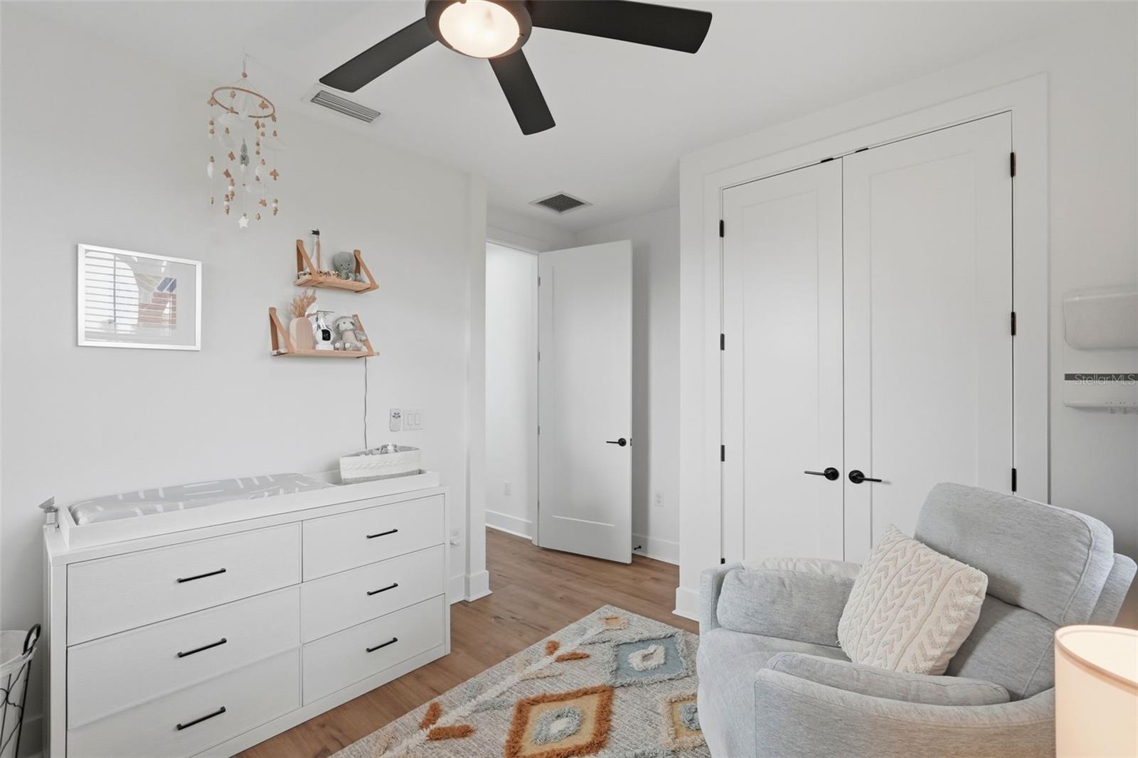 SHOREACRES CENTER - Residential