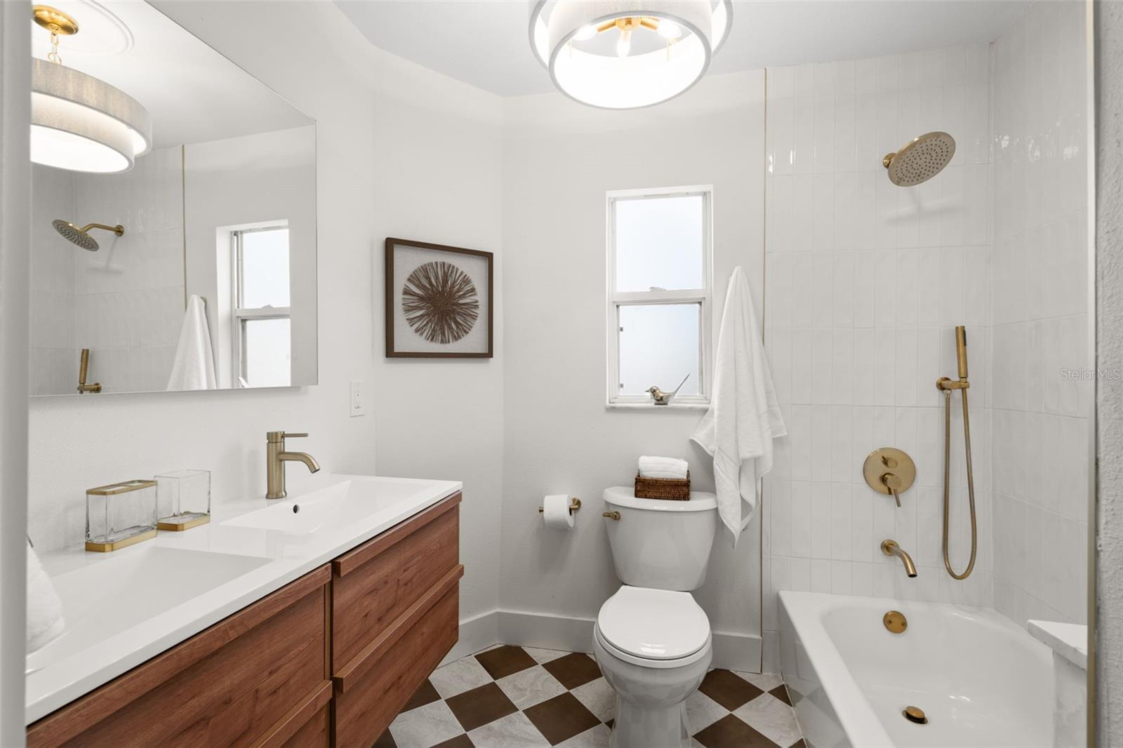ORANGEWOOD HEIGHTS - Residential