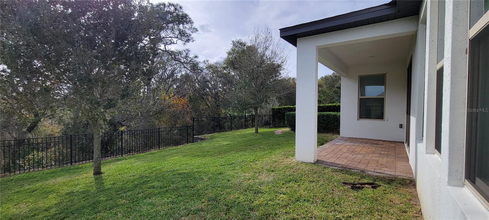 WATERSIDE/JOHNS LK-PH 2B - Residential Lease