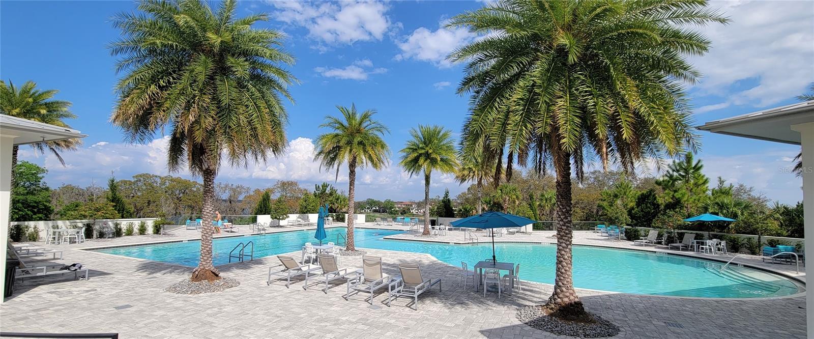 WATERSIDE/JOHNS LK-PH 2B - Residential Lease