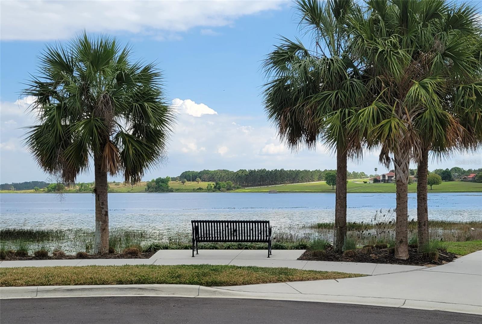 WATERSIDE/JOHNS LK-PH 2B - Residential Lease