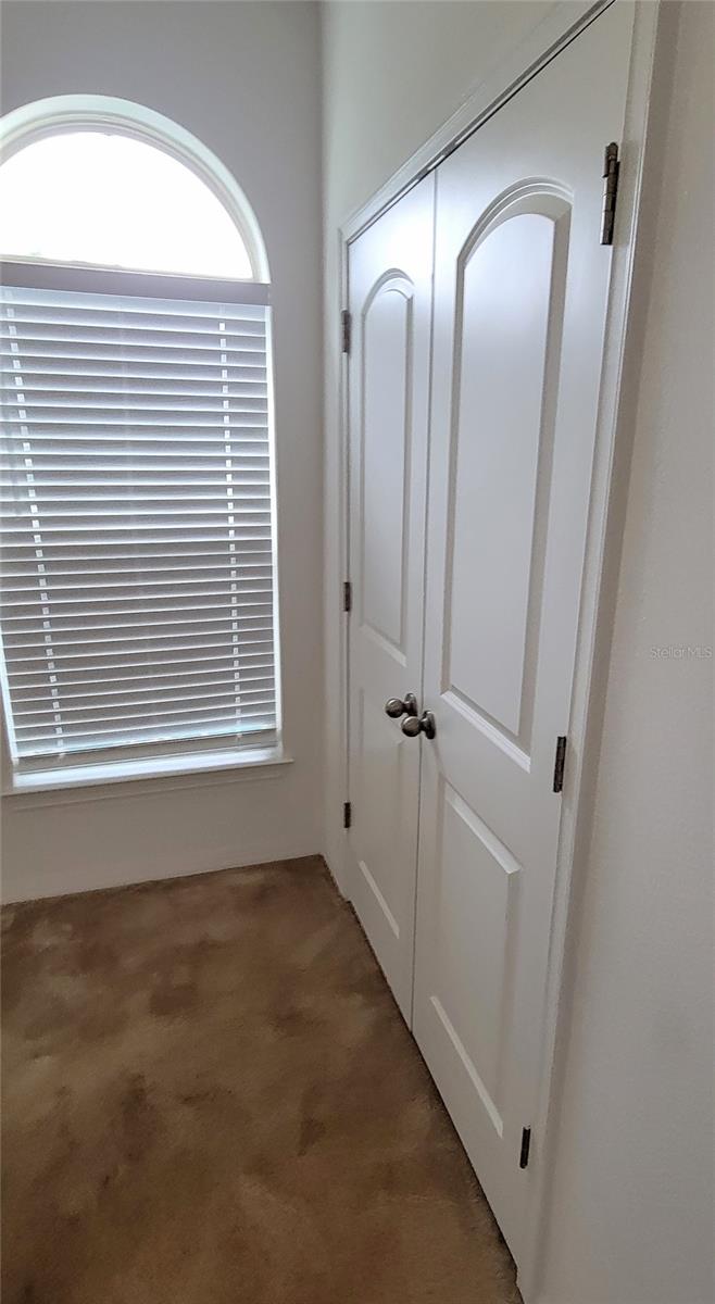 WATERSIDE/JOHNS LK-PH 2B - Residential Lease