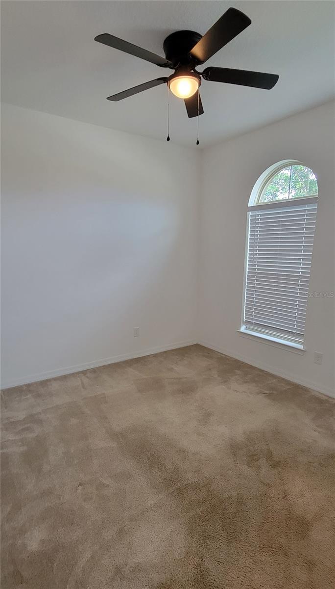 WATERSIDE/JOHNS LK-PH 2B - Residential Lease