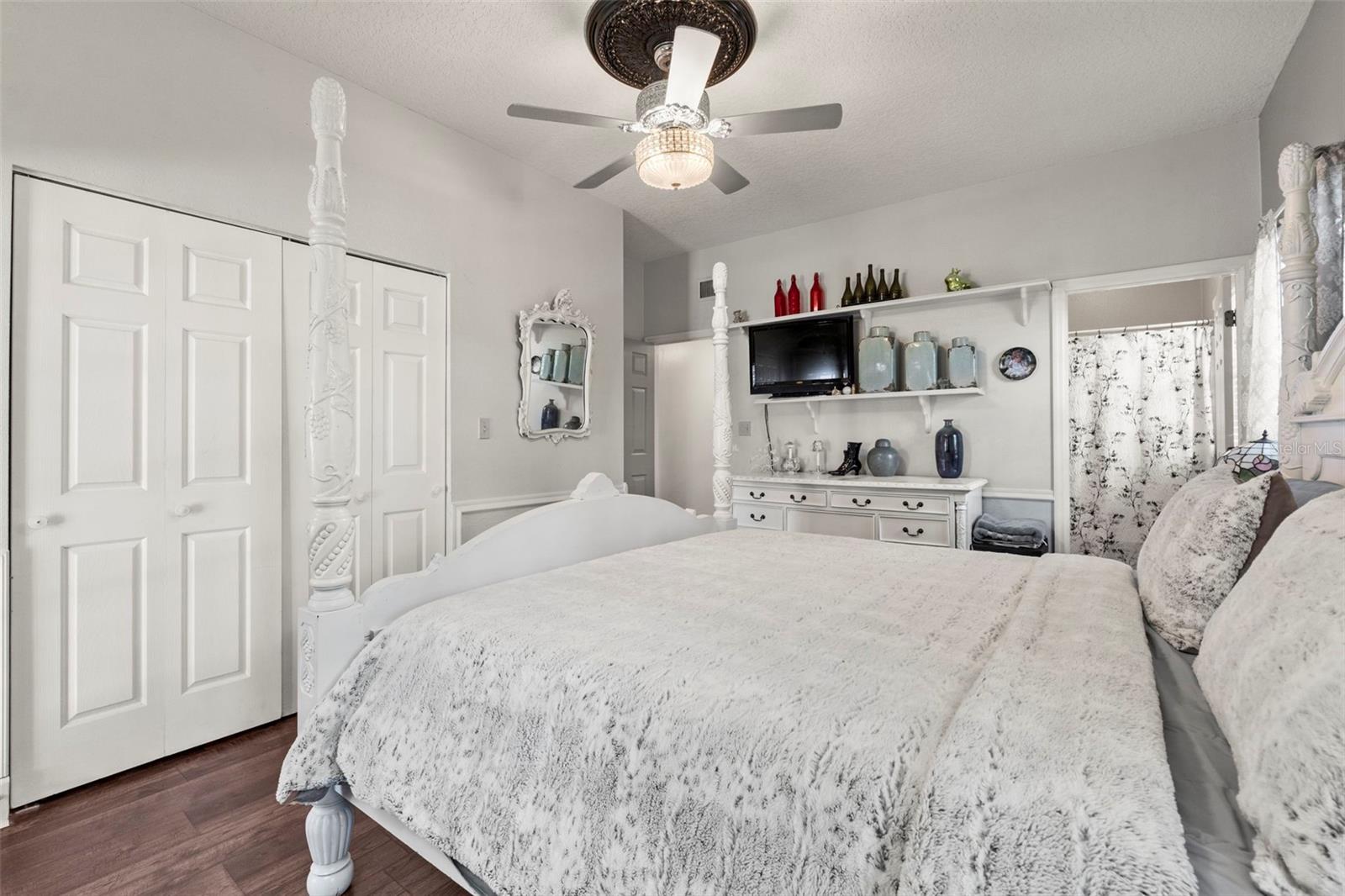 WOLFBRANCH ESTATES - Residential