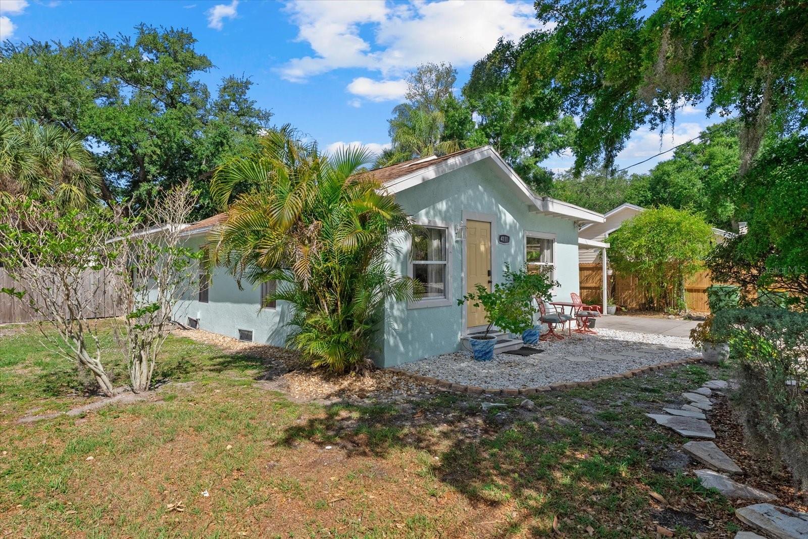 Welcome to this well-maintained home located in the desirable Sarasota neighborhood of Sapphire Shores, offering comfort, style, and everyday convenience. The upgraded kitchen features sleek quartz countertops and GE Café appliances in a matte finish, delivering a modern, upscale look ideal for both daily living and entertaining. Wood laminate flooring flows throughout the main living areas, creating a warm, contemporary feel with easy maintenance.
Enjoy the added value of a carport and a fully fenced yard, perfect for privacy, pets, or outdoor gatherings. The outdoor space offers endless potential—add a pool or create your own private oasis retreat. Cozy and conveniently located just minutes from Sarasota-Bradenton International Airport, this home combines comfort with accessibility. Ideally situated near shopping, dining, museums, and local attractions, this property offers a wonderful opportunity to enjoy Florida living in a sought-after area, with incredible sunset views at nearby Sun Circle Park or a short drive to all the entertainment and cultural offerings of Downtown Sarasota.
ROOF 2018, A/C 2016, WH 2020, FENCE 2020