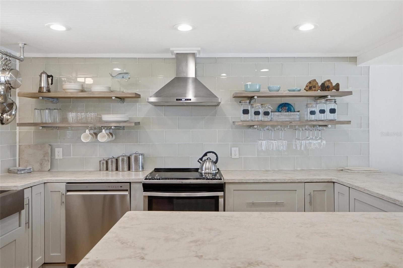 OCEAN BEACH CONDO CLUB II - Residential