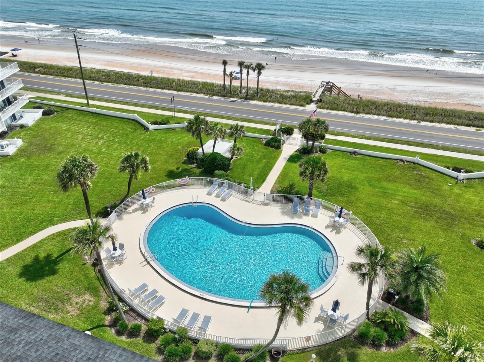 OCEAN BEACH CONDO CLUB II - Residential