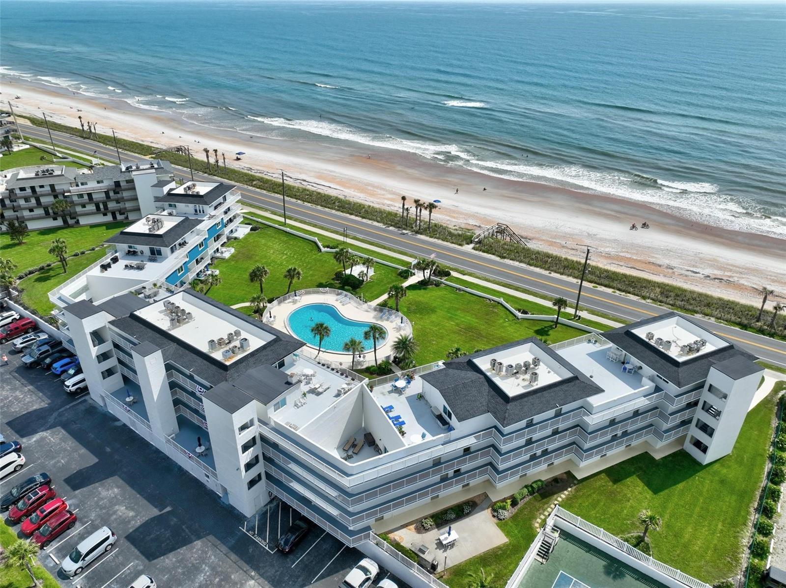 OCEAN BEACH CONDO CLUB II - Residential