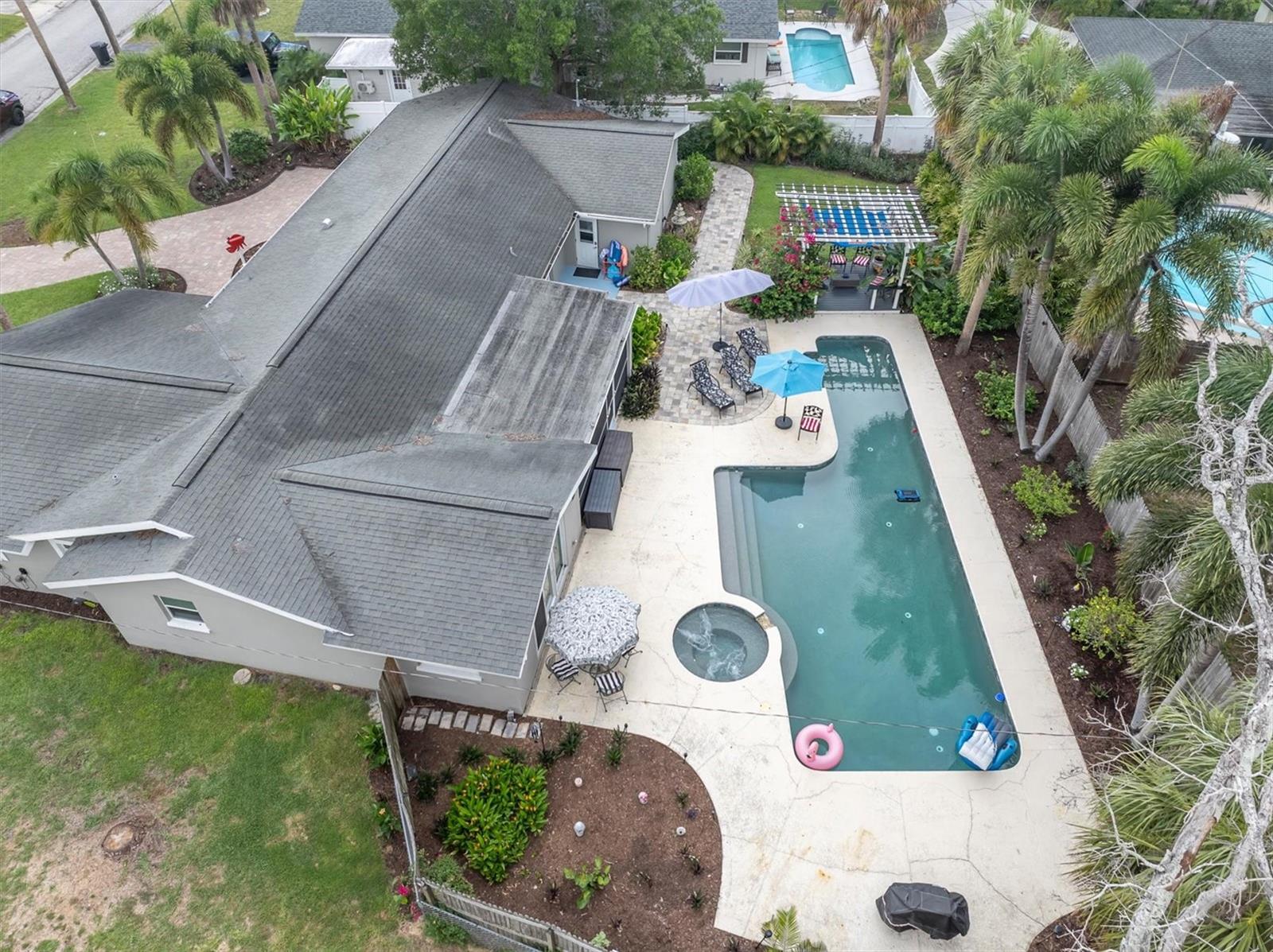 SHORE ACRES VENICE SEC 2ND REP - Residential