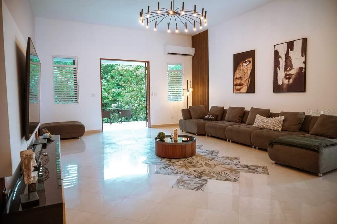 RIO CANAS WARD - Residential