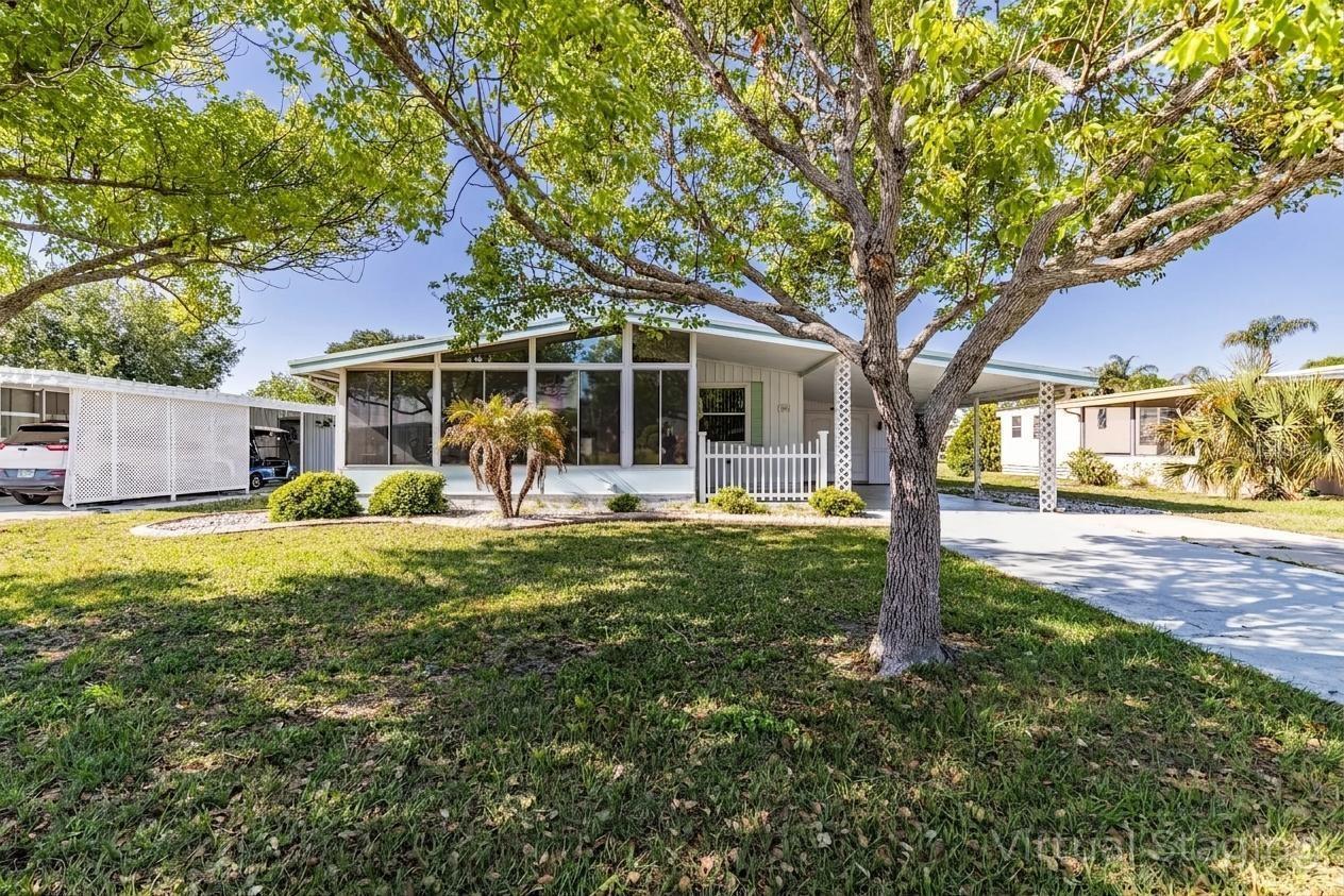 TAVARES LAKE FRANCES ESTATES - Residential