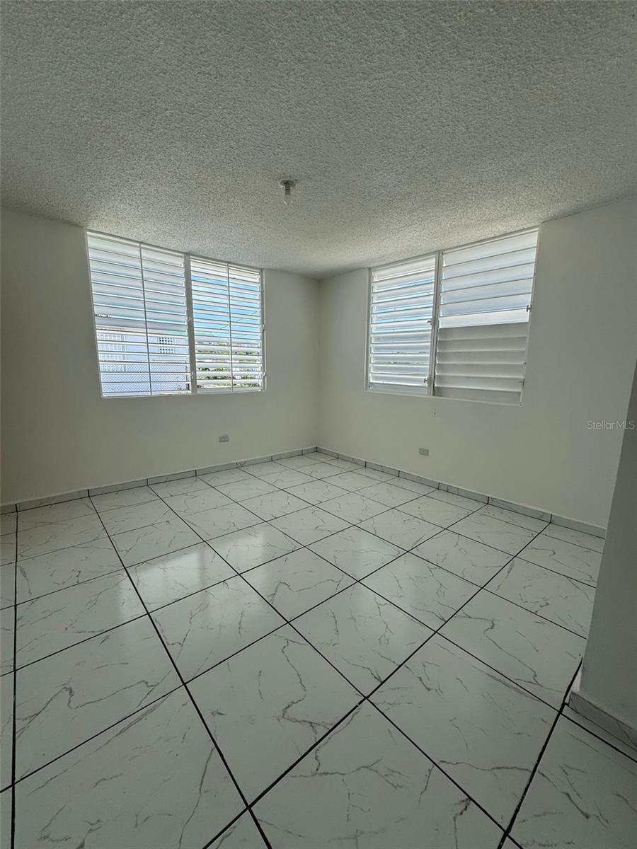 URBANIZACION BARALT - Residential