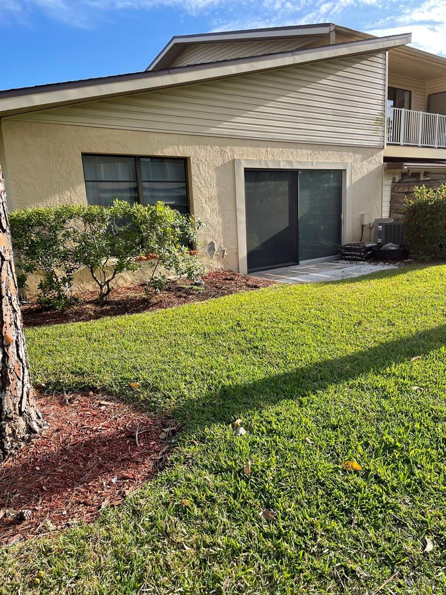 HORIZON TOWNHOUSES CONDO - Residential